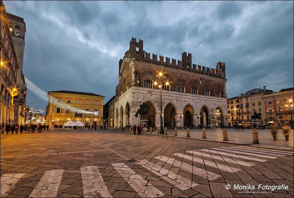 B&B Bartolomeo Piacenza Exterior foto